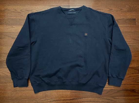 XL 2001 Tommy Hilfiger sweatshirt men's blue w/ g… - image 1