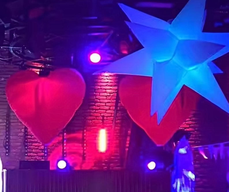 LED inflatable love heart used as a stunning wedding photo backdrop
