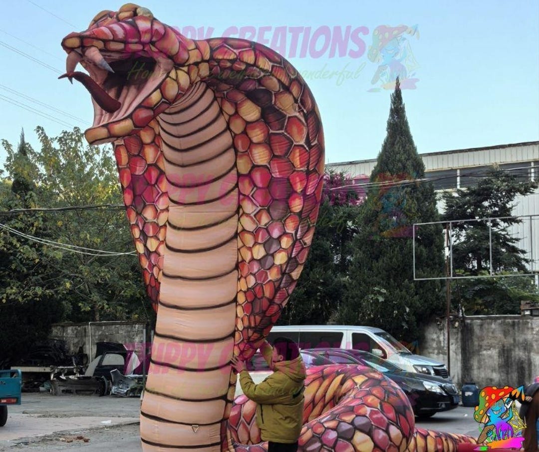 Red Inflatable Snake Giant Jungle Snake Inflatable Prop for Immersive Uutdoor Setups ...