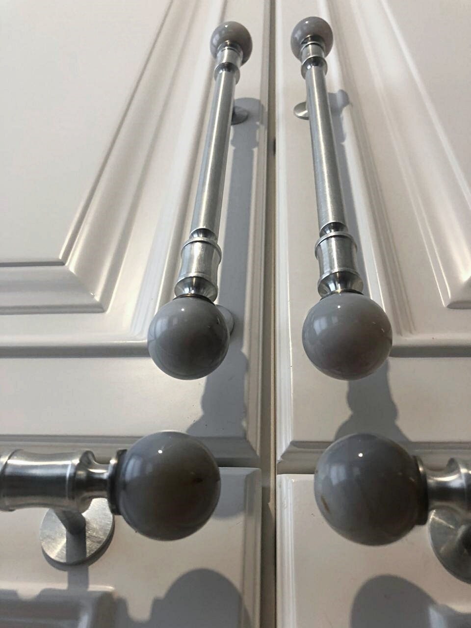 Manijas de gabinete sin cocina con 2 musgo sagate ball. | Etsy