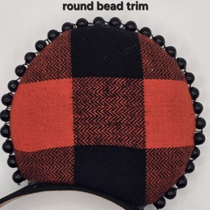 Deep orange and black buffalo check ears. 2 styles bild 3