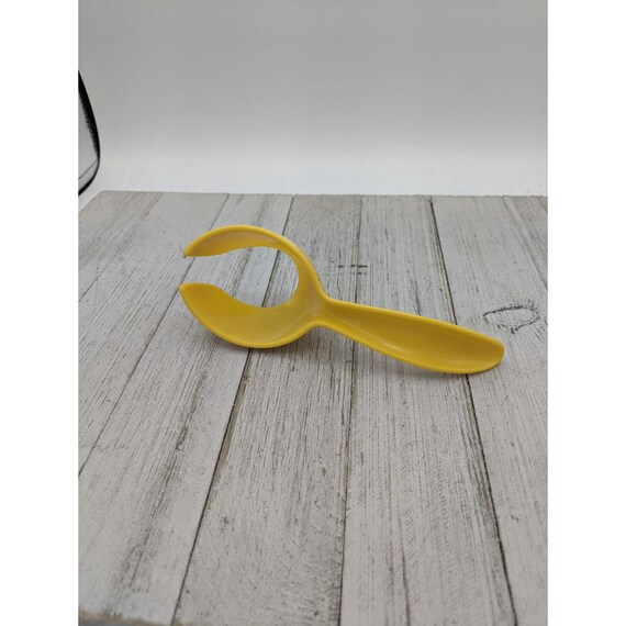 Vintage Tupperware 1334 Yellow Egg Separator and Scoop Etsy