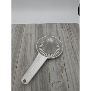 Vintage Foley #3 Hand Held Juicer Reamer Metal aluminum 8 1/4&quot;