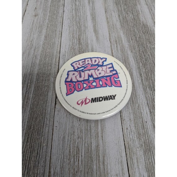 Ready 2 Rumble Boxing Midway Pinback Button 1999 … - image 1