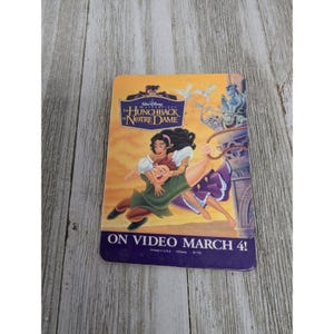 Vintage Disney Hunchback Of Notre Dame Movie Logo Promo Pinback Button Pin
