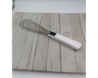 Chef Wizard 2 White Whisk Locking Handle Tongs 12 Kitchen Utensil Spatula 