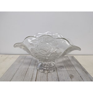 Embossed Rose Glass Banana Boat Footed Fruit Bowl 12&quot; x 6&quot; Flower Roses