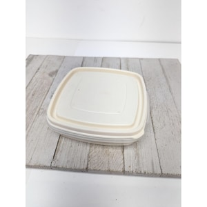 Vintage Rubbermaid 2 Cups #1 Square Container Almond Lid #2