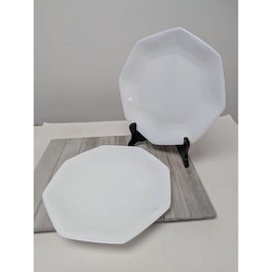 Set of 2 Arcoroc France Octime White Glass Octagon Dinner Plates 10 5/8&quot;