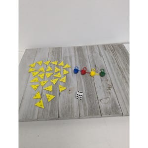 Mouse Trap Game C6457 Replacement Part Mouse Cheese Pieces And Die