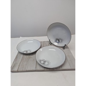 Vintage Kutani Set 3 Soup Cereal Bowls 7 5/8&quot; White Silver Gray Bursts Japan