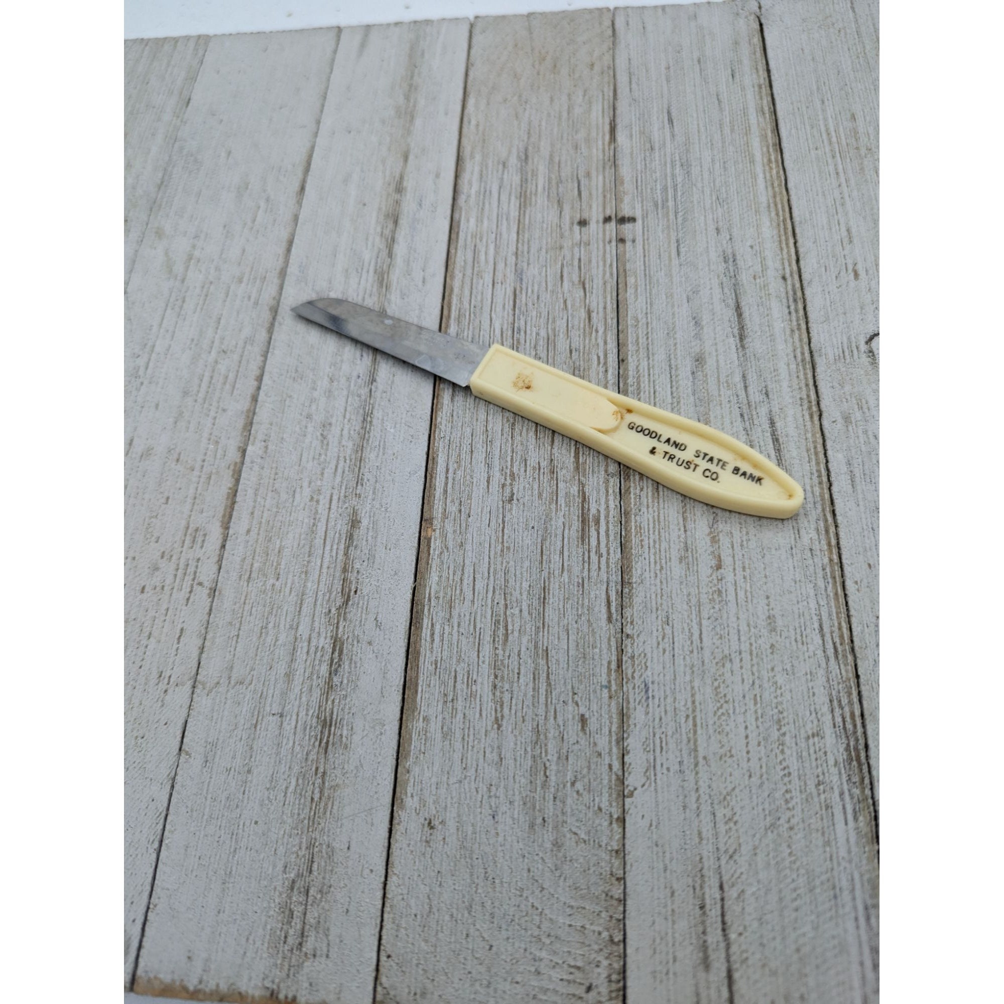 MCM Wooden Rivet Handle Serrated Knife Set Variety Farmhouse 