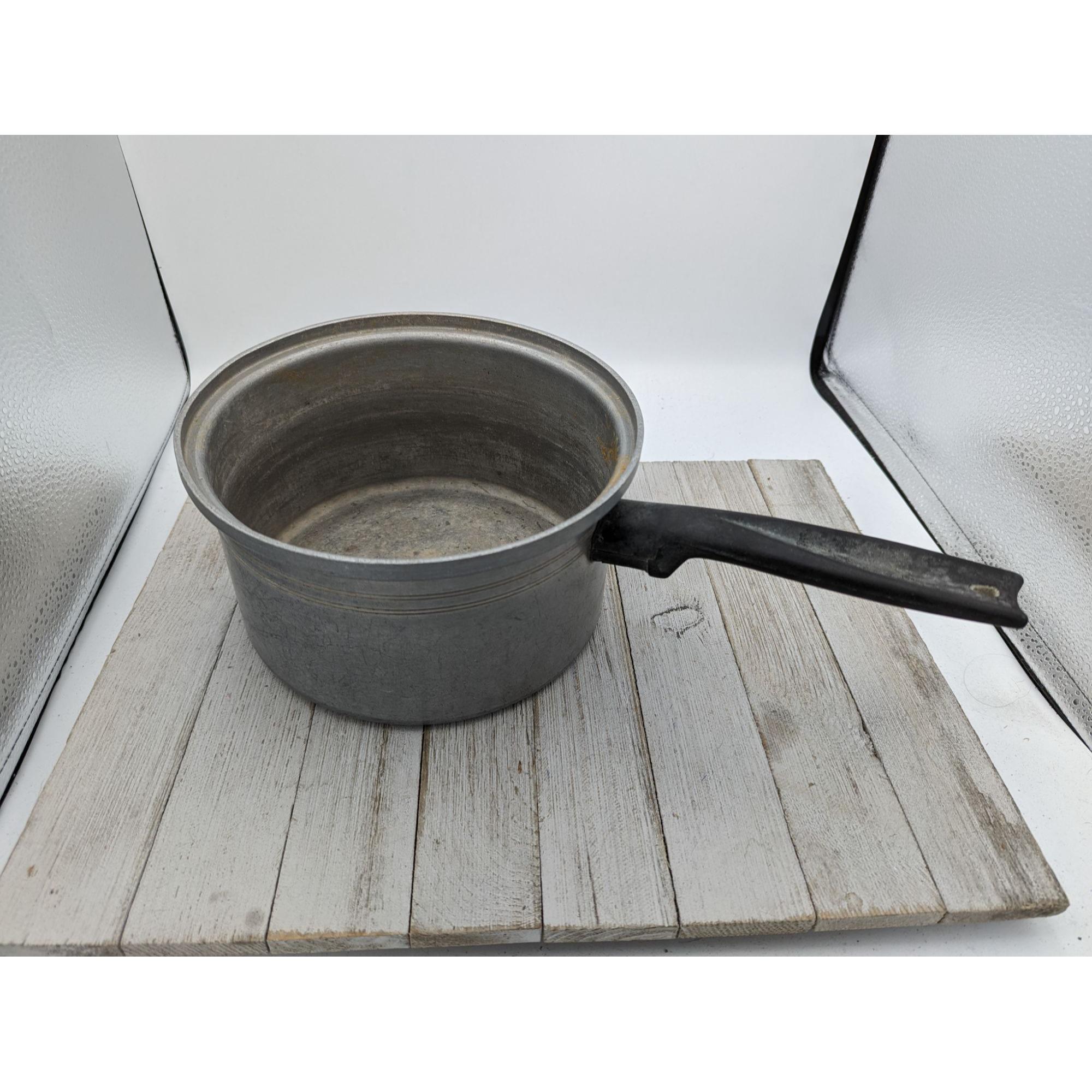 Vintage West Bend Flavo-seal 3 Quart Sauce Pan NO Lid Aluminum