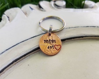 Mom established Penny Keychain, Lucky Penny Keychain, Penny Keychain, Gifts for Mom, Gifts for Her, Mother's Day, Gifts for Mother's Day