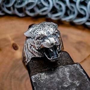 Handmade Sterling Silver Tiger Head Ring: Animal Jewelry