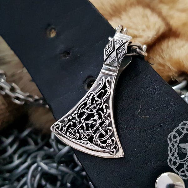 Viking axe pendant. Sterling silver mammen style viking axe necklace. Norse pendant viking jewelry.