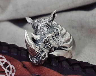 SAINTHERO Antique Enhanced Big Rhino Animal Wrap Rings Gift for men and Boys Unique Ring Fashion Jewelry 