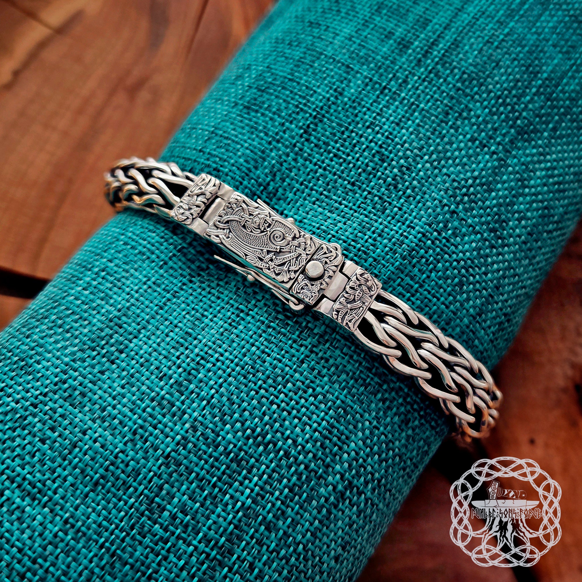 米軍 実物 SWEETHEART JEWELRY 魚雷 ネクタイピン 超特価スタート！米軍 実物 SWEETHEART JEWELRY 魚雷ネックレス
