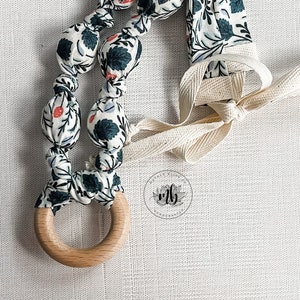 Fabric teething necklace hot sale