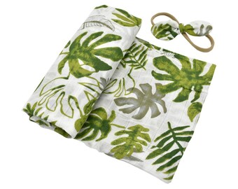 palm leaf swaddle