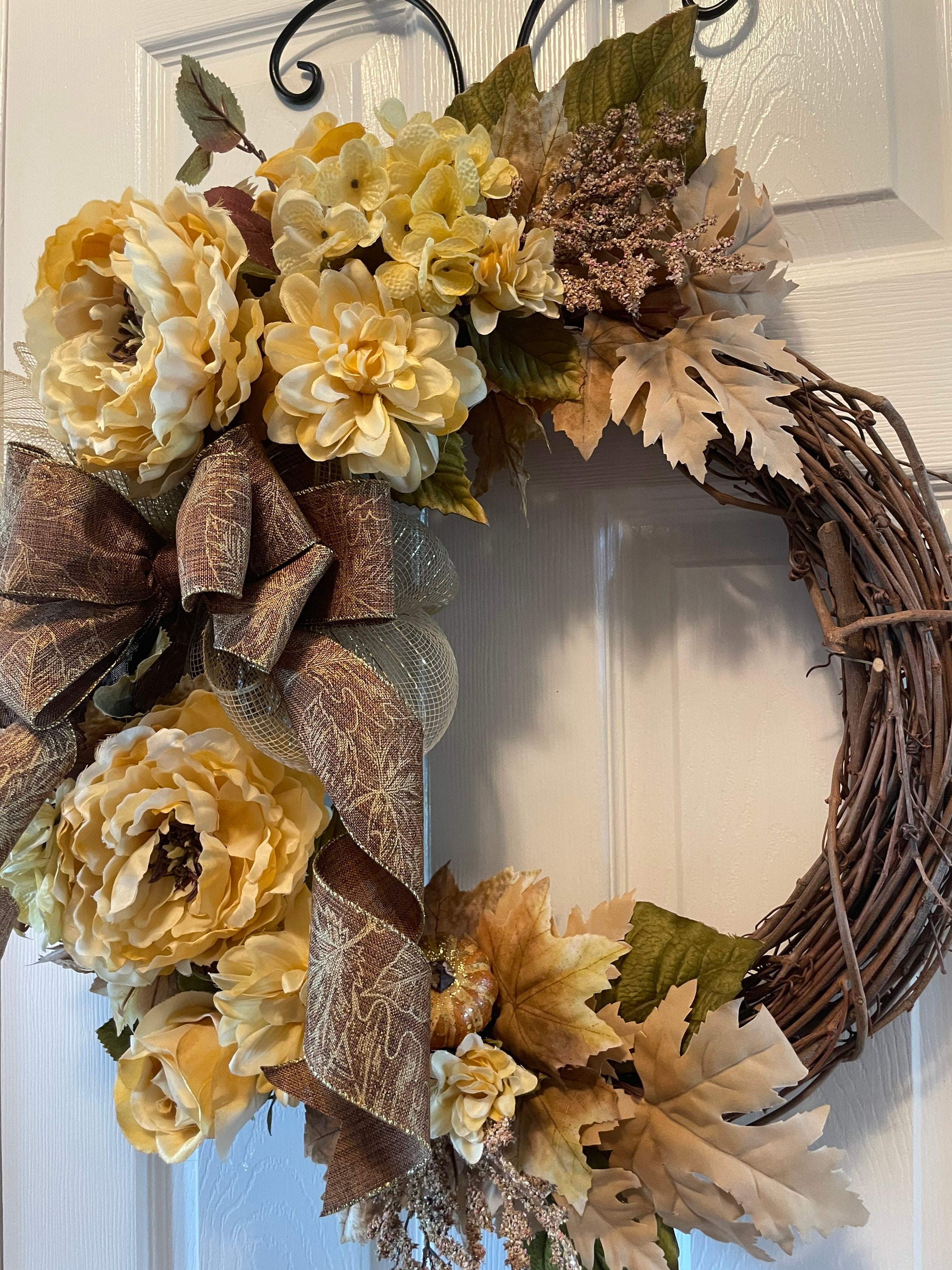 Neutral Fall Floral Wreath, Front Door Decor, Grapevine Wreath - Etsy