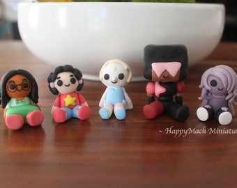 SU Figures - Polymer Clay