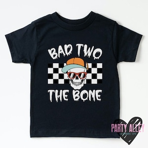 Bad two the bone shirt 2nd birthday shirt Turning two shirt Skull 2nd birthday Halloween birthday Kids birthday t-shirt Rock on Short Sleeve - Black