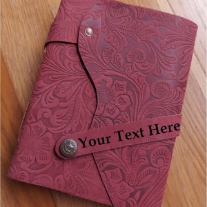 Personalisiertes Rotes Lederbuch, geprägtes Leder Notizbuch Skizzenbuch mit handgemachtem Büttenpapier
