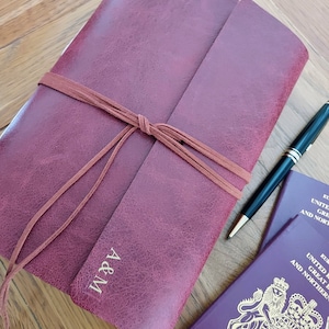 EUROPESE kaart lederen reisdagboek met wikkel rond omslag, gekleurde en blanco kaarten van Europa, enveloptasje reisnotitieboekje A5, huwelijksreiscadeau