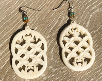 White Ox Bone Carved Earrings, Summer Earrings/Jewelry, Tropical Earrings, Drop Dangle Bone Earrings, Carved Bone Earrings, Bone Jewelry.