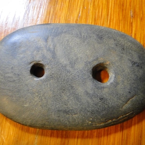 Authentic Indian Gorget Pendant Bannerstone Arrowhead Artifact - Polished - Slate - 2 1/2&quot; x 3 3/4&quot; - Highly Collectible -  Nice Piece!