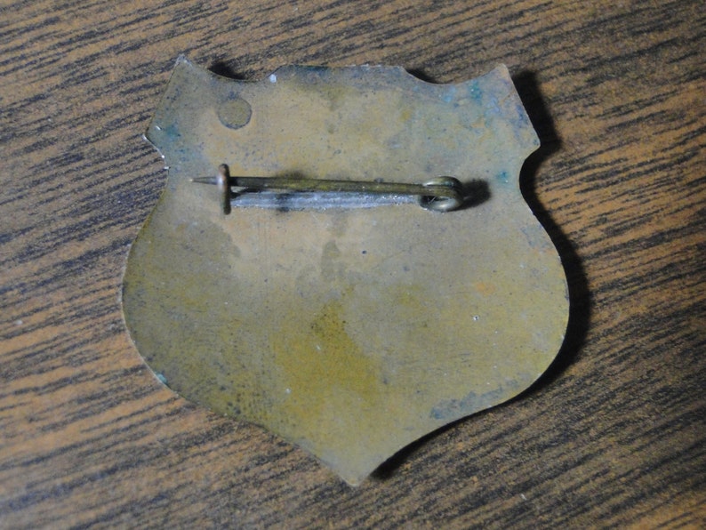 Melvin Purvis Special Operator Pin Pinbacks 1930's 1 3/8 x 1 3/8 Diameter Neat Old Piece image 2
