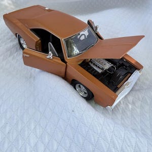 1/18 Charger 1969 - Etsy