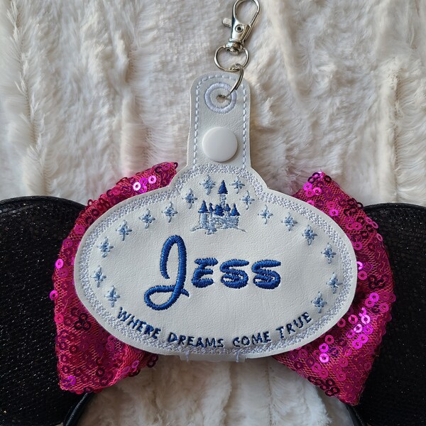 Muisoorhouder voor bemanningslidbadge - Klik vast aan rugzak of tas - Eén oorhouder - andere artikelen zijn niet inbegrepen.