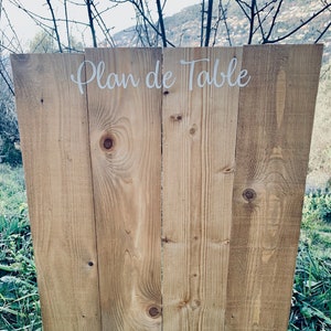 Table plan panel made of pine planks