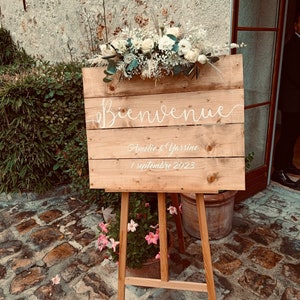 Panneau d'accueil Bienvenue en planche de pins Modèle Adèle, peint à la main, à personnaliser pour décoration de mariage ou autre image 9