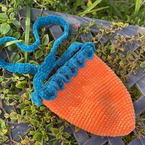 LKC Carrot Travel Bag purse/sleeping bag for small stuffed animals.
