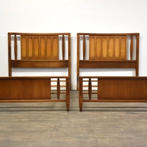 Mid Century Modern Twin Beds A Pair image 2