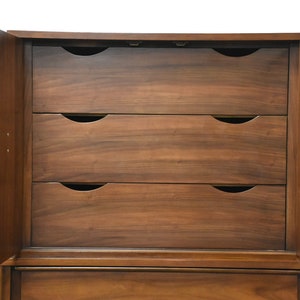 Walnut Tall Armoire Dresser immagine 4