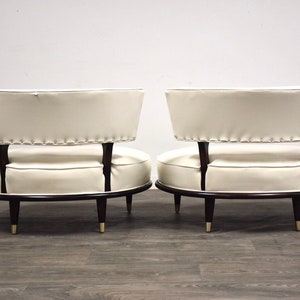 Italian Style White Oversized Lounge Chairs a Pair image 6
