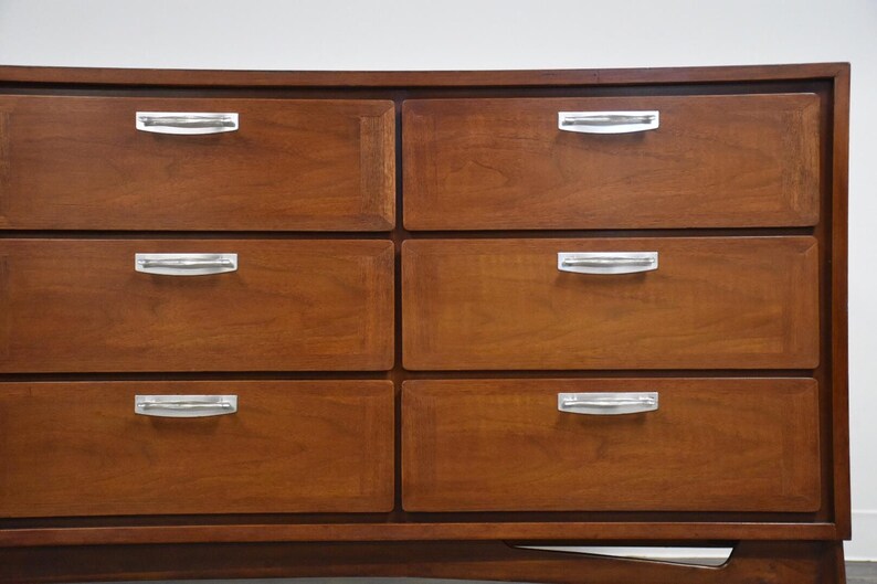 Credenza Dresser By Red Lion