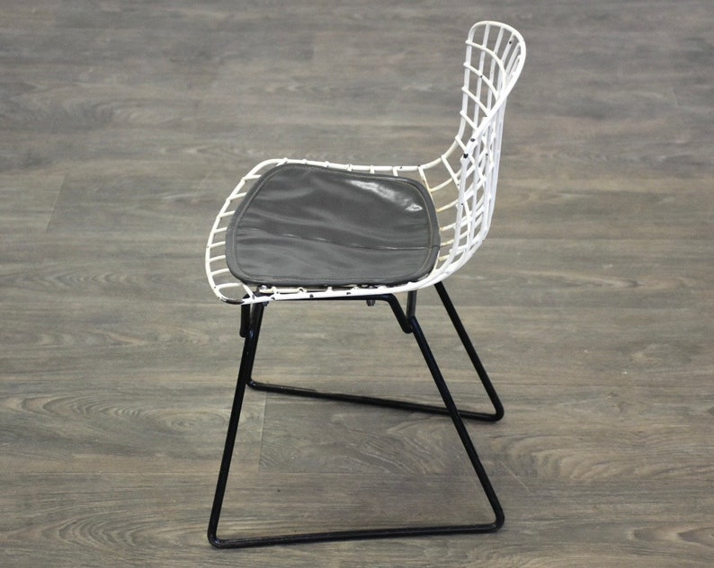 Harry Bertoia Knoll Childs Chair image 4