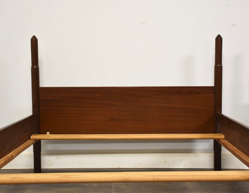 Danish Modern Teak Twin Beds A Pair image 2