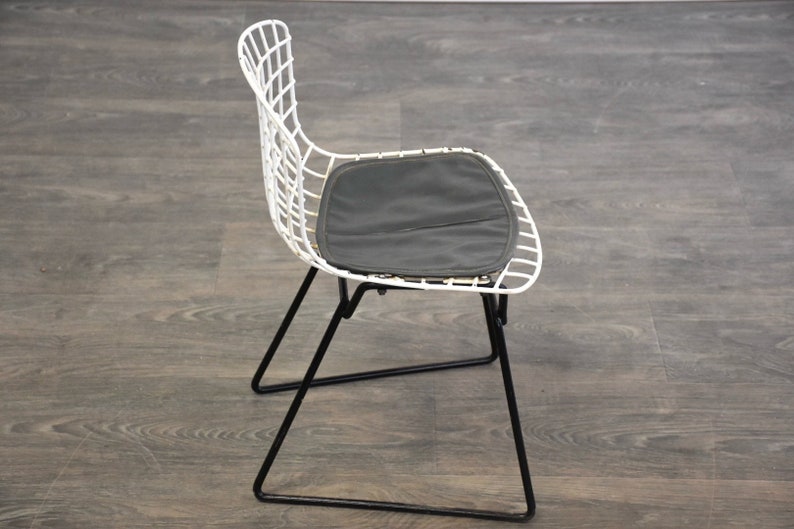Harry Bertoia Knoll Childs Chair image 3