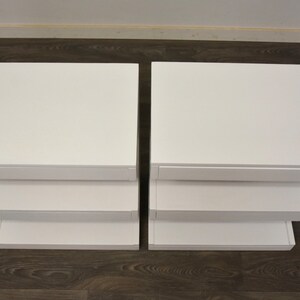 White Nightstands by Drexel A Pair Bild 6