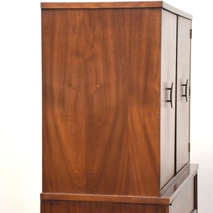 Walnut Tall Armoire Dresser immagine 5