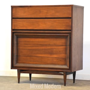 ビンテージ BASIC-WITZ社製 ウッドハイチェスト US ミッドセンチュリー 収納 洋服 タンス インテリア 木 Basic Witz Dresser - Etsy