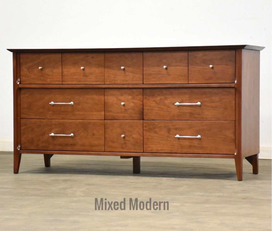 ビンテージ BASIC-WITZ社製 ウッドハイチェスト US ミッドセンチュリー 収納 洋服 タンス インテリア 木 Basic Witz Dresser - Etsy