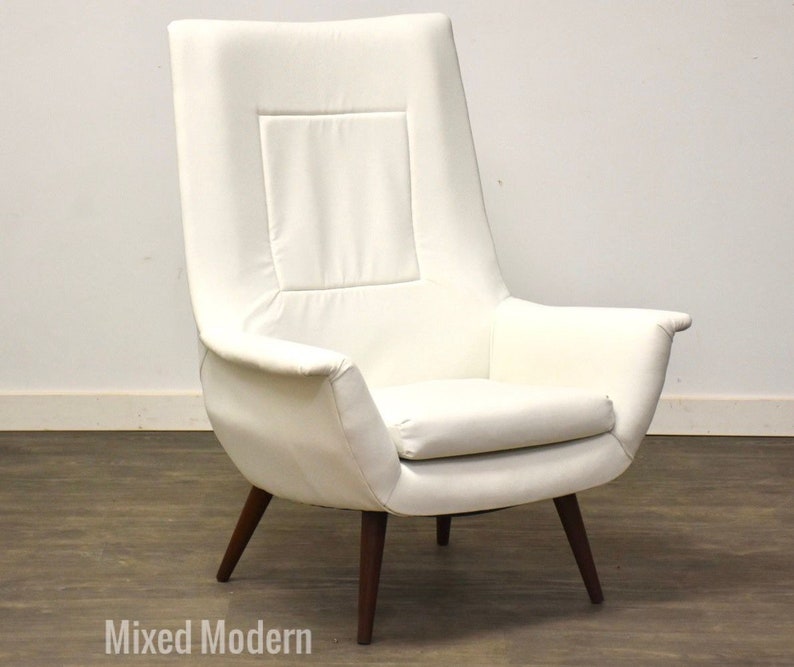 MCM White Lounge Chair by Lawrence Peabody image 1