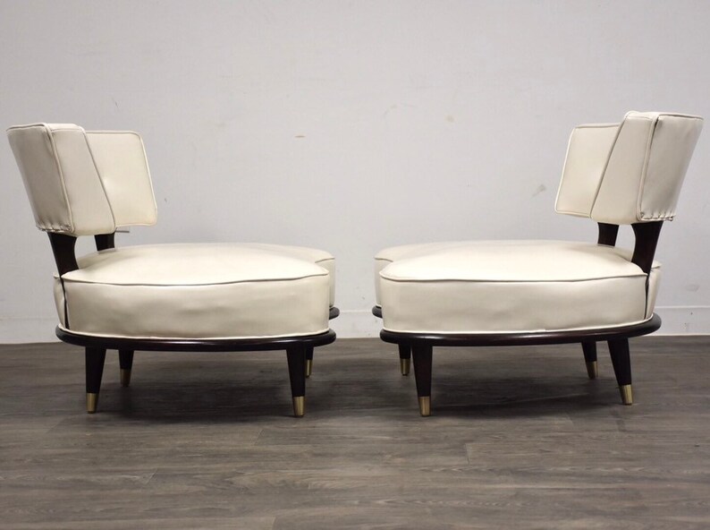 Italian Style White Oversized Lounge Chairs a Pair image 2